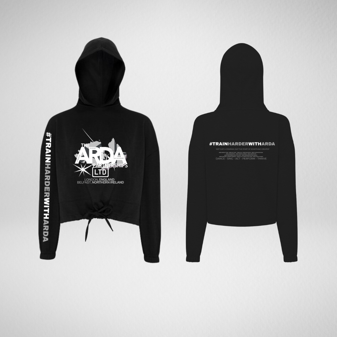 ARDA Cropped Oversized Pullover