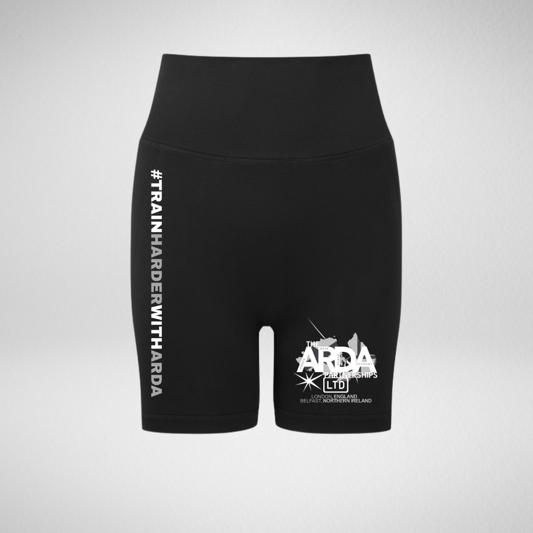ARDA Scrunch Shorts