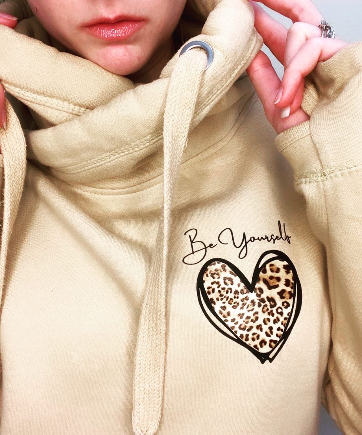 Be Yourself Leopard Heart High Neck Hoodie